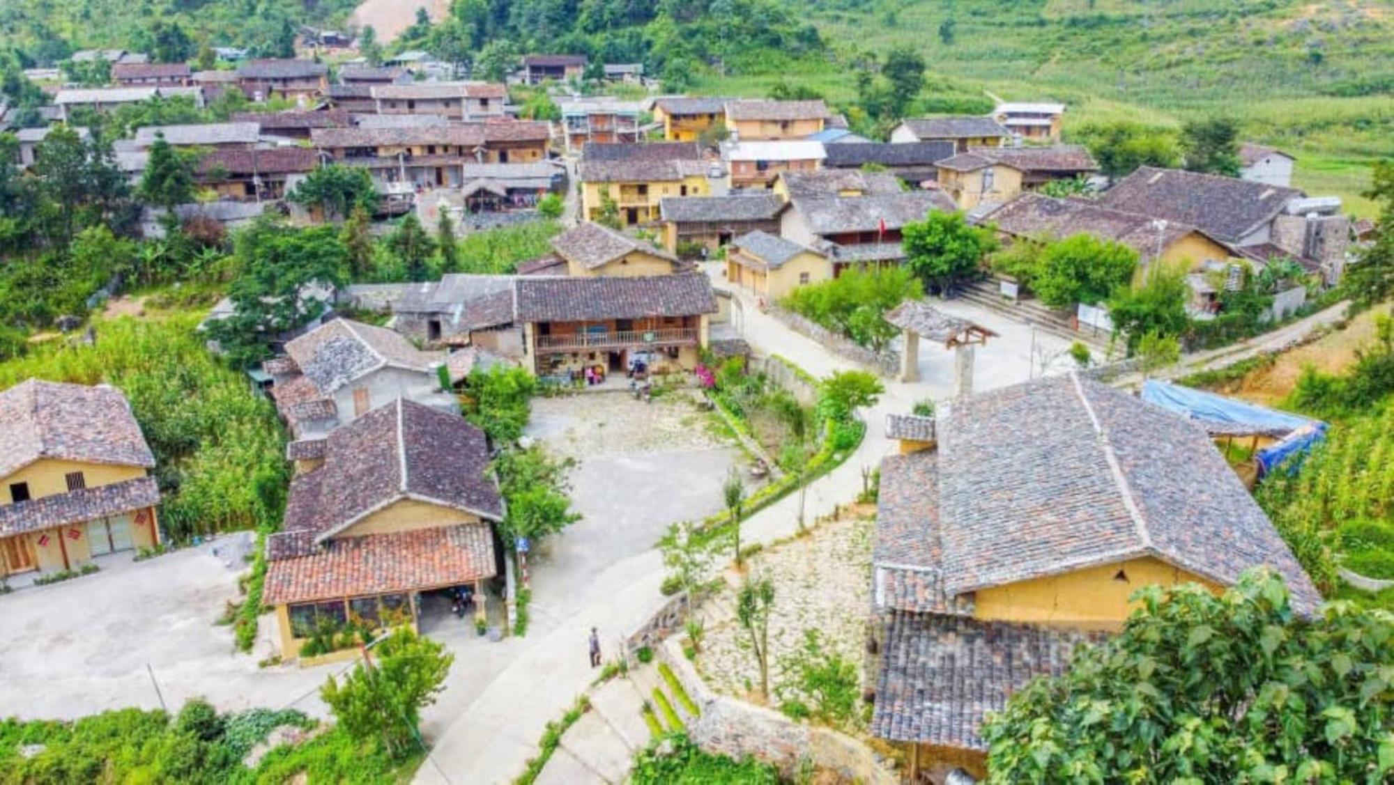 Loung Co Chanh Homestay Lo Lo Chai מראה חיצוני תמונה